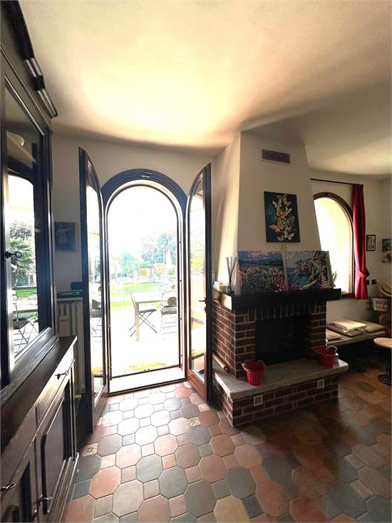 Interno
