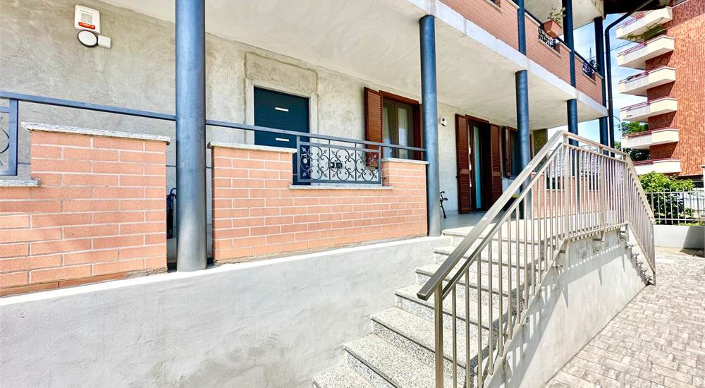 Ingresso appartamento indipendente