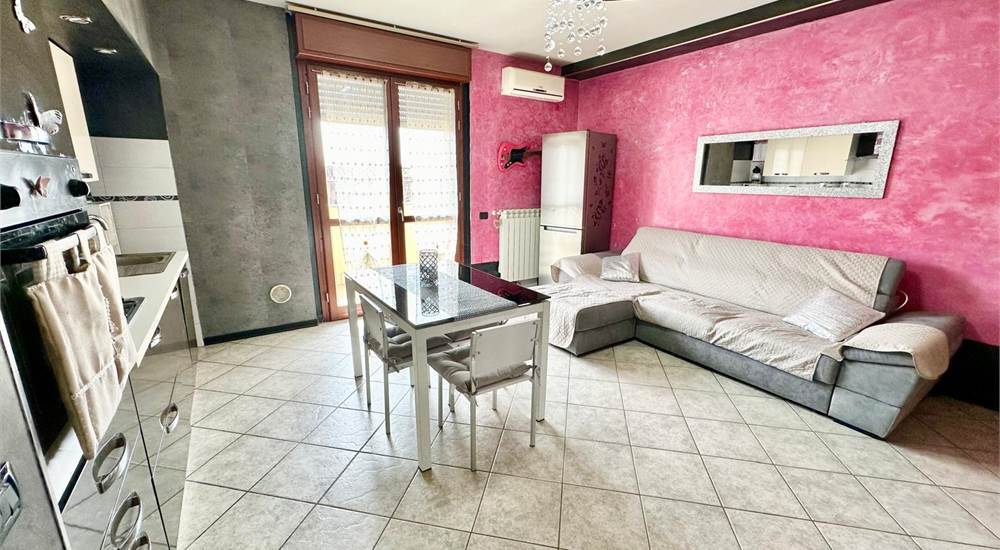Soggiorno con cucina a vista