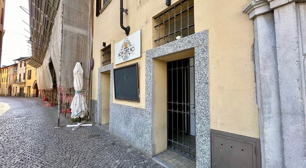 Esterno