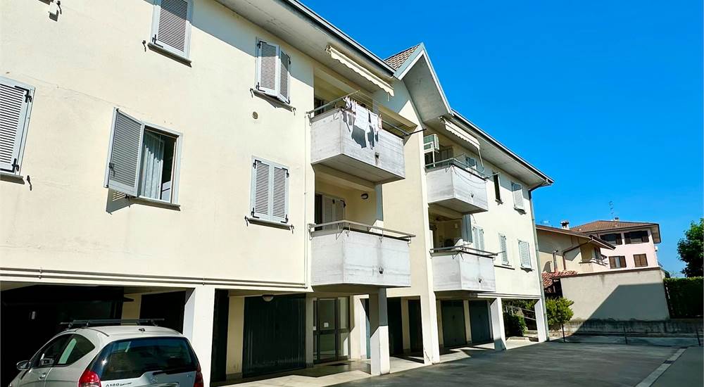 Esterno