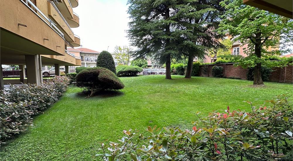 Giardino condominiale